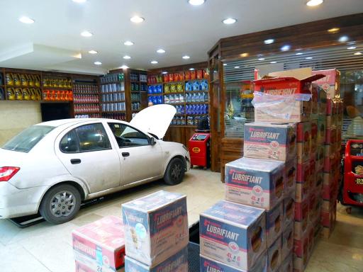 عکس اتوسرویس تخصصی آریانا