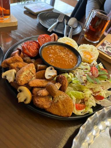 عکس کافه آوریل