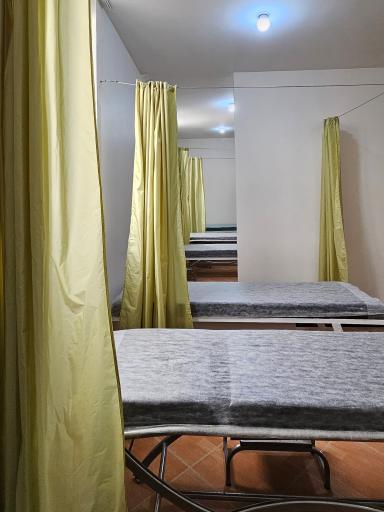 عکس درمانگاه شبانه روزی روشا