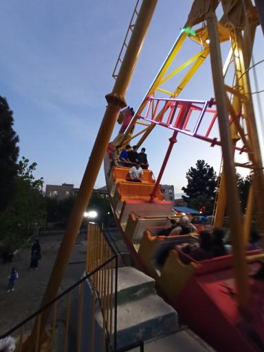 عکس شهربازی پارک ملت