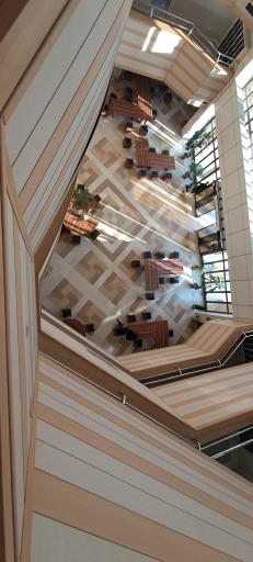 عکس دانشکده مهندسی کامپیوتر