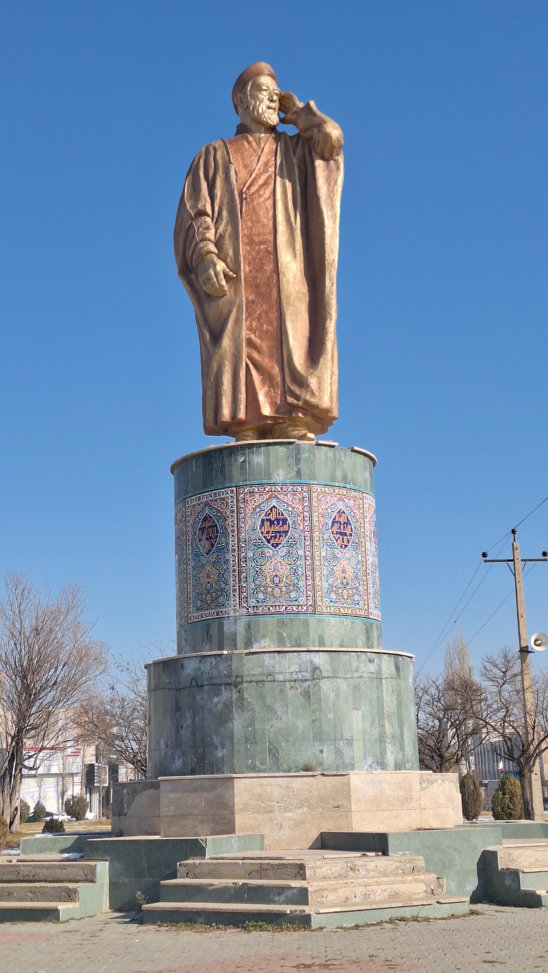 عکس یادبود استاد رحیم موذن زاده اردبیلی