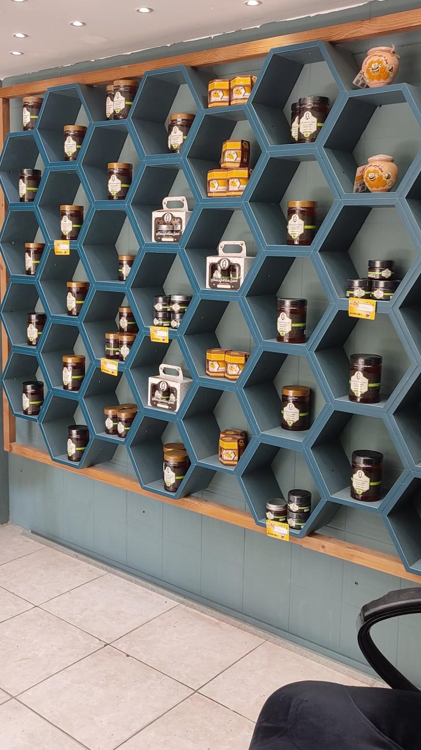 عکس عسل ملکه کردستان