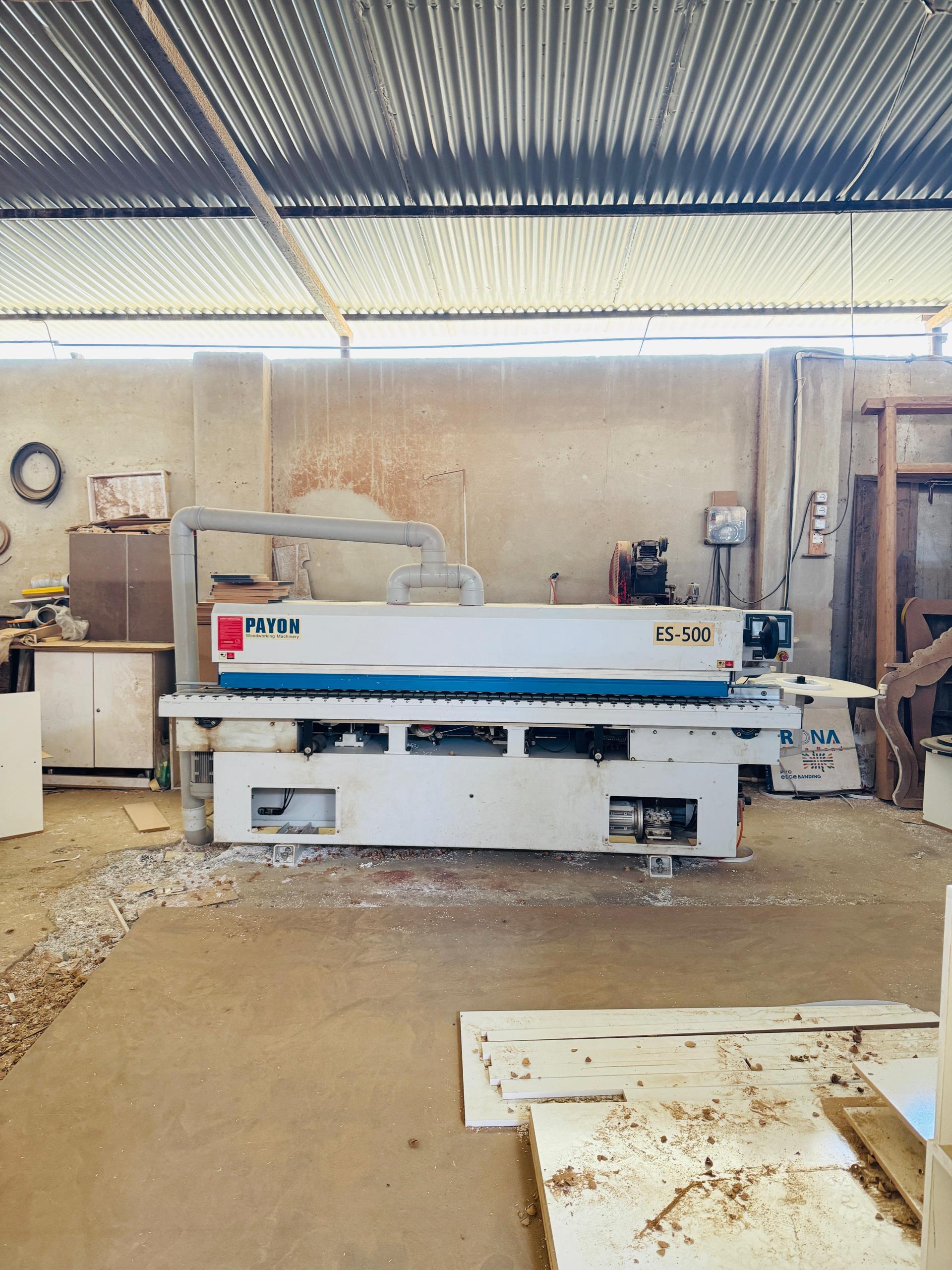 عکس نجاری حمل