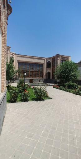 عکس هتل و رستوران تاریخی خانه صادقی