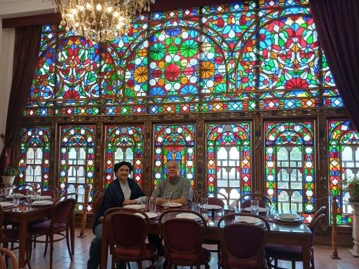 هتل و رستوران تاریخی خانه صادقی