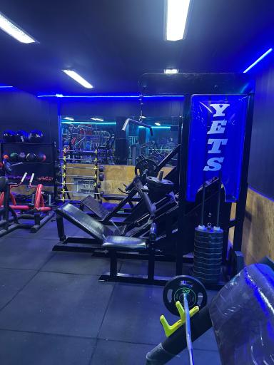 عکس باشگاه کیک بوکسینگ تبریز (زارع)