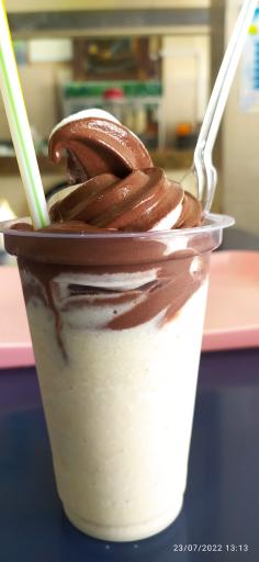 عکس آبمیوه و بستنی سید 