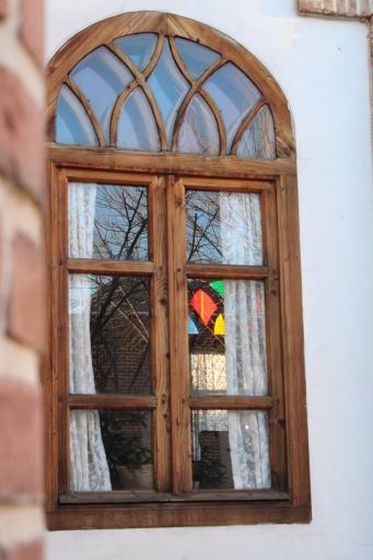 عکس هتل و رستوران تاریخی خانه صادقی