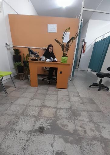 عکس کلینیک فيزيوتراپی صادقی