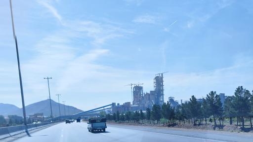 عکس کارخانه سیمان آبیک