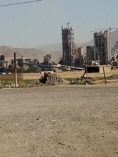 عکس کارخانه سیمان آبیک