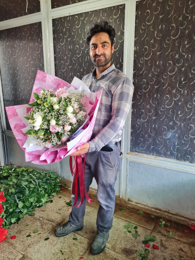 عکس فروشگاه گل احمدی