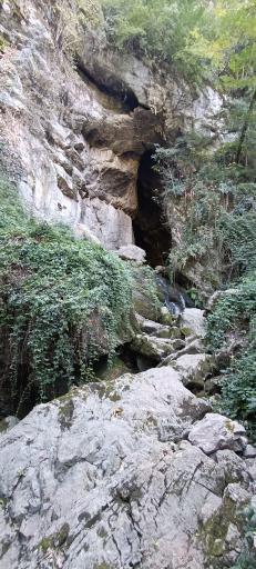 عکس غار دیو سپید شیرآباد