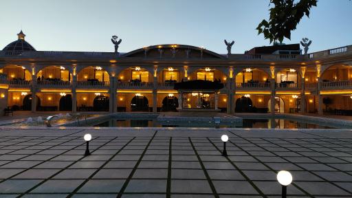 عکس عمارت گرشگری نهضت