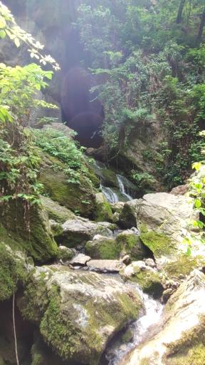 عکس غار دیو سپید شیرآباد