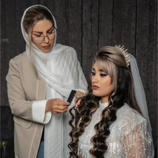 عکس سالن آرایش و زیبایی لیونا 