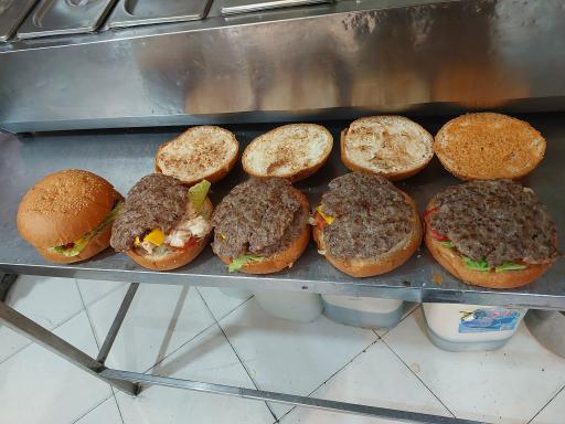 عکس فست فود کارو