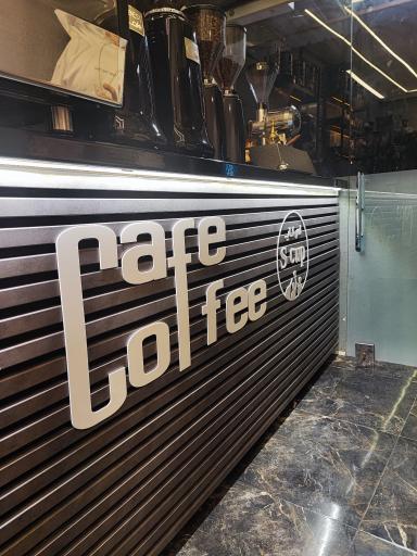 عکس کافه قهوه ی اسکاپ