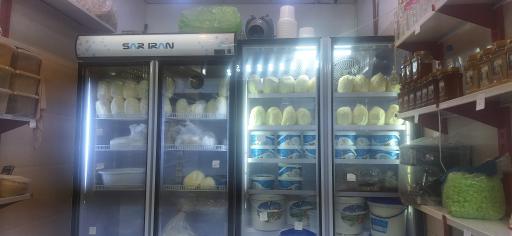 عکس لبنیات و خشکبار فرزانه