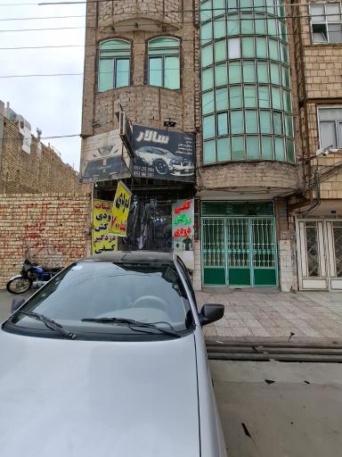 عکس نمایندگی دزدگیر و ردیاب نورون و ردیاب وی فایندر (سالاراسپرت)