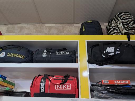 عکس لوازم ورزشی و تخصصی رزمی مبارز 