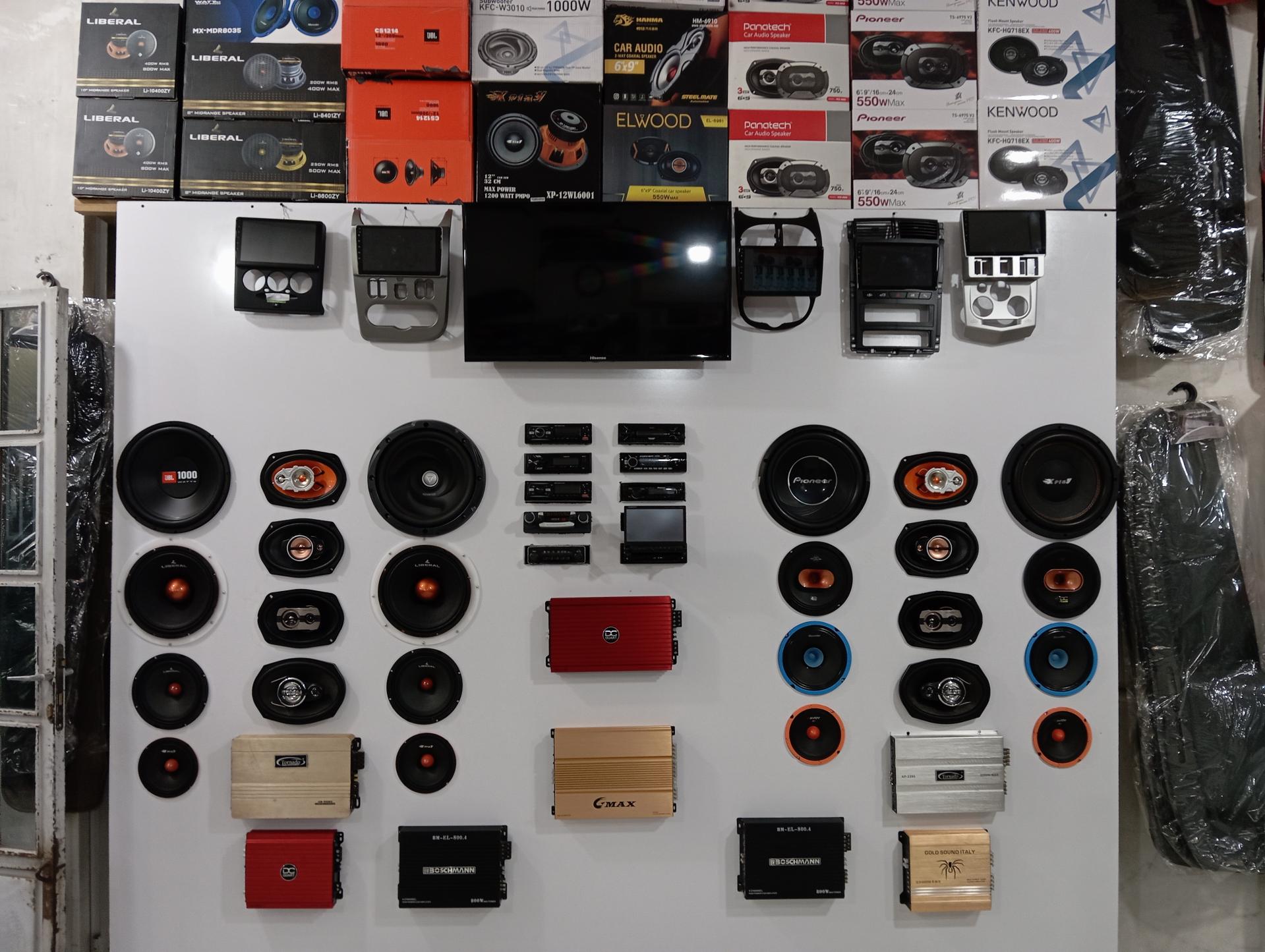 عکس فروشگاه کاشان اسپرت