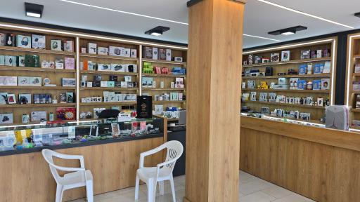 عکس بلک مارکت کالای دیجیتال