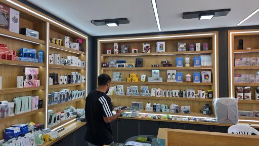 عکس بلک مارکت کالای دیجیتال