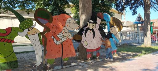 عکس باغ چهل ستون