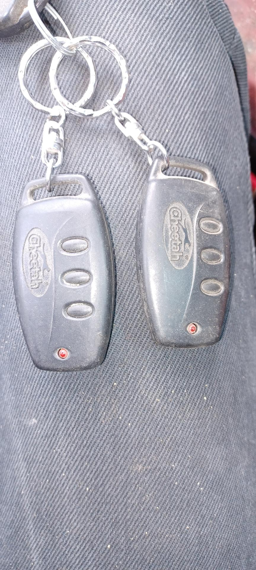 عکس خدمات ریموت و سوییچ اکبری