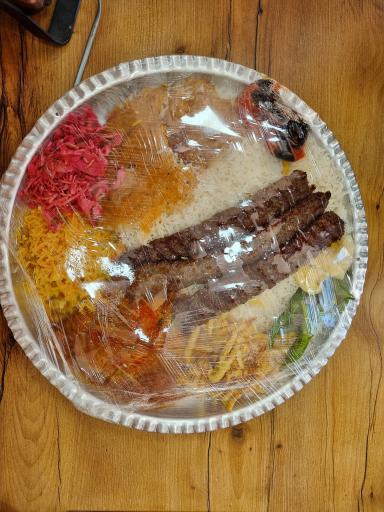 عکس آشکده و غذای خانگی خانم بزرگ