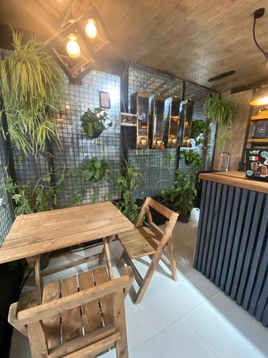 عکس کافه لوکا