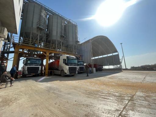 عکس سیلوهای پاسارگاد نور آسیا