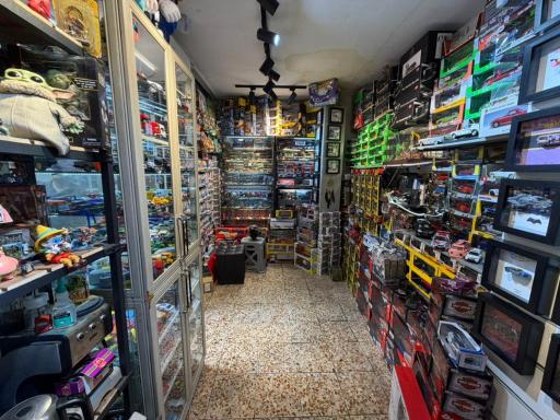 ماکت فروشی متال گالری