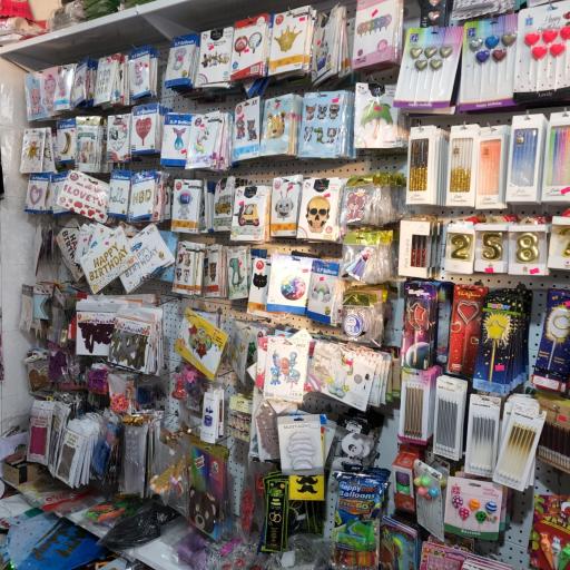 عکس تم تولد و ظروف یکبار مصرف مهفا