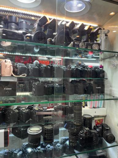 عکس فروشگاه لنزوکم