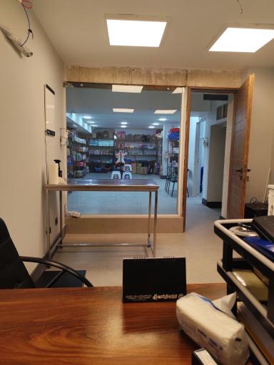 عکس بیمارستان دامپزشکی شبانه روزی هوما