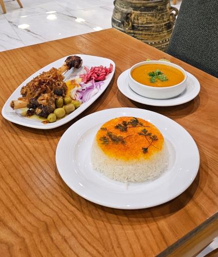 عکس فود کورت دیار