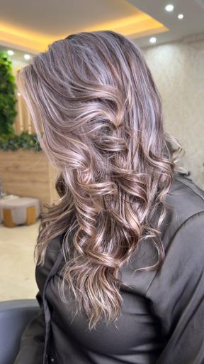 عکس آموزشگاه و سالن زیبایی ندا دوستی