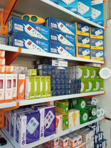 عکس الکتریکی صمدزاده