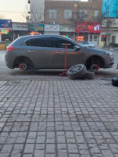 عکس لاستیک و خدمات آپاراتی عظیمی