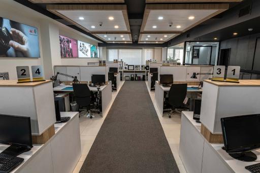 عکس تعمیرگاه مرکزی دوربین ایده‌ آل دوربین