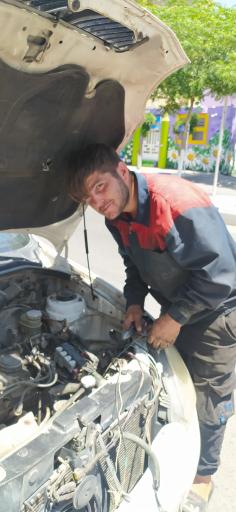 عکس باتری سازی حسین