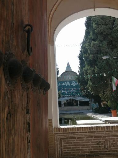 عکس آستان مبارکه شاهزاده ابراهیم (ع)