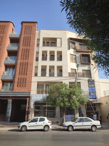 عکس ساختمان پزشکان نوین