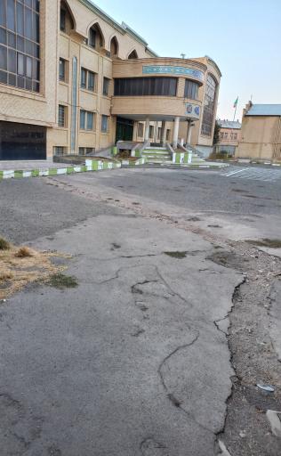 عکس دبیرستان مدرس