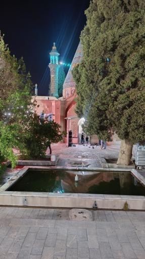 عکس آستان مبارکه شاهزاده ابراهیم (ع)