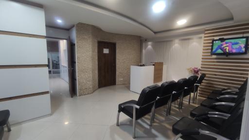 عکس مطب دکتر پارسی خامنه متخصص ارتوپدی 