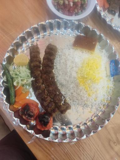 عکس رستوران میزبان